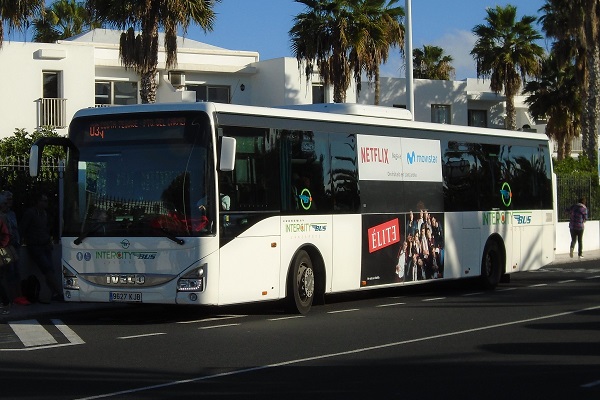 Bus openbaar vervoer op Lanzarote